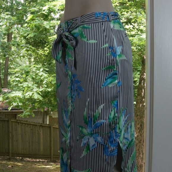 Lauren Ralph Lauren Floral-Print Twill Skirt NWOT - Picture 4 of 5